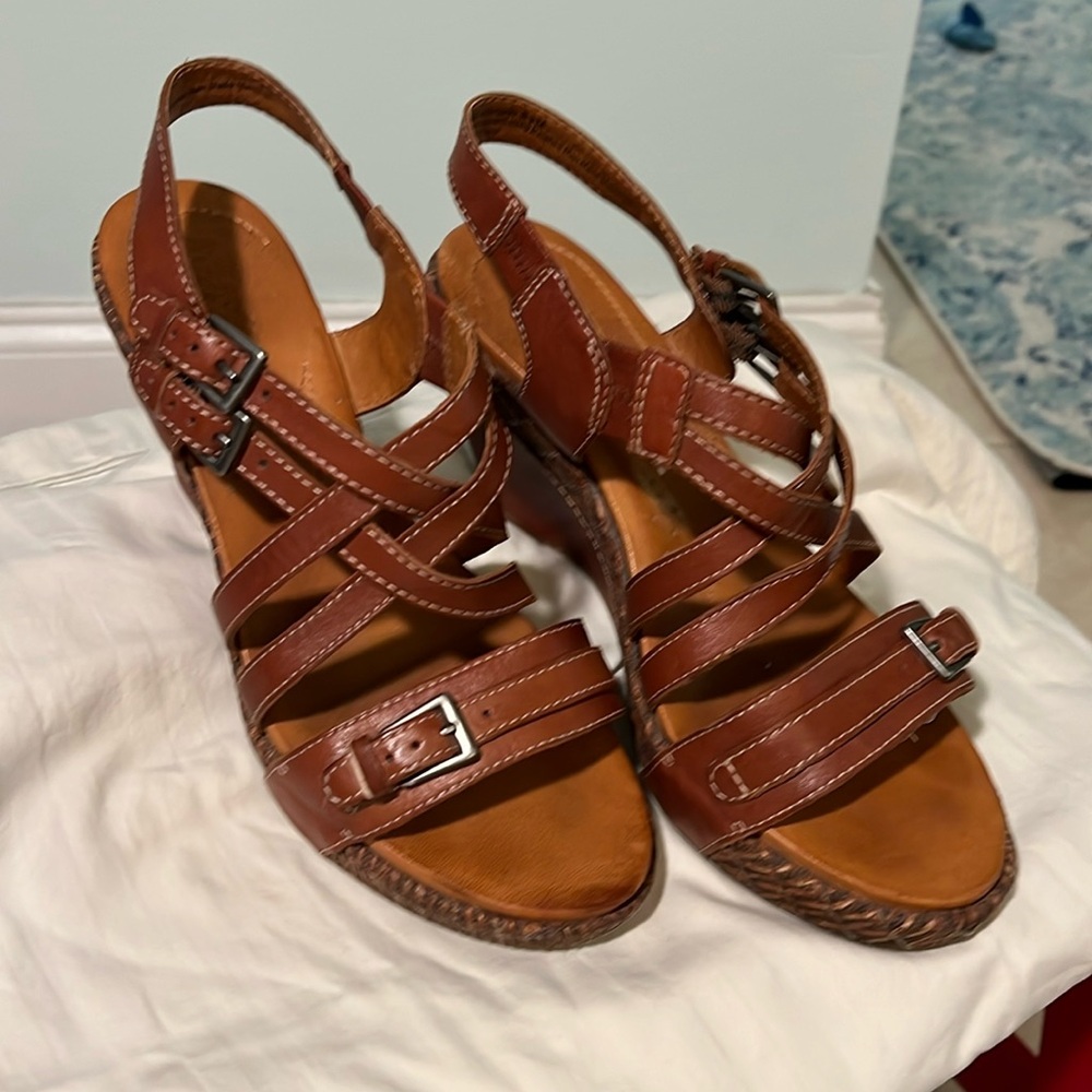 Naya Leather Buckle Wedge Platforms